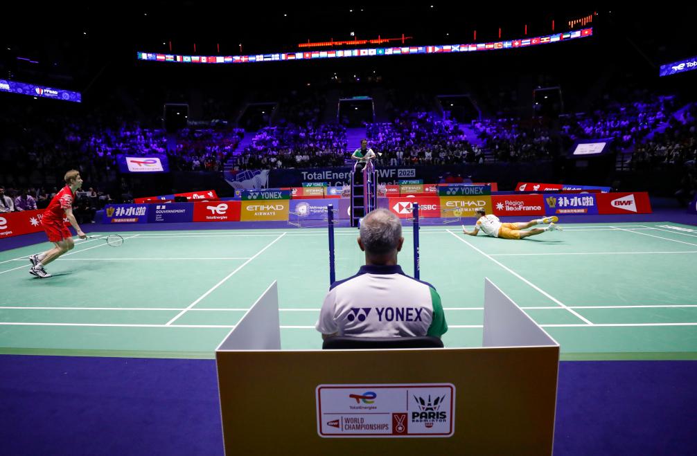 防线上表现 防线上表现