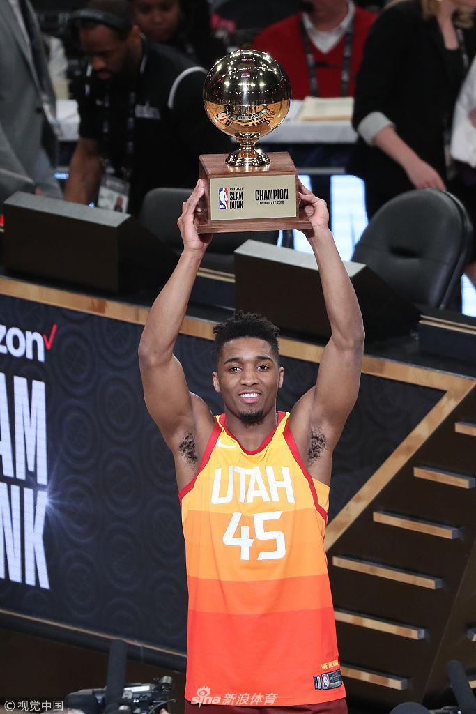 纳达尔的表 纳达尔的表